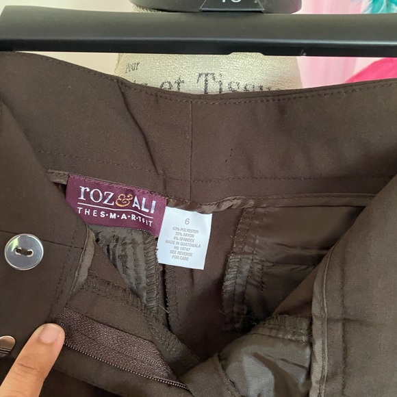 Pants - Picture 3 of 4